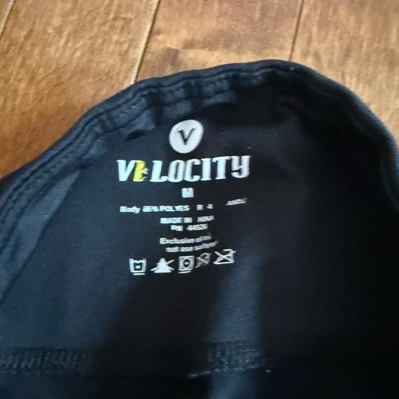 Velocity Leggings - Picture 2 of 3